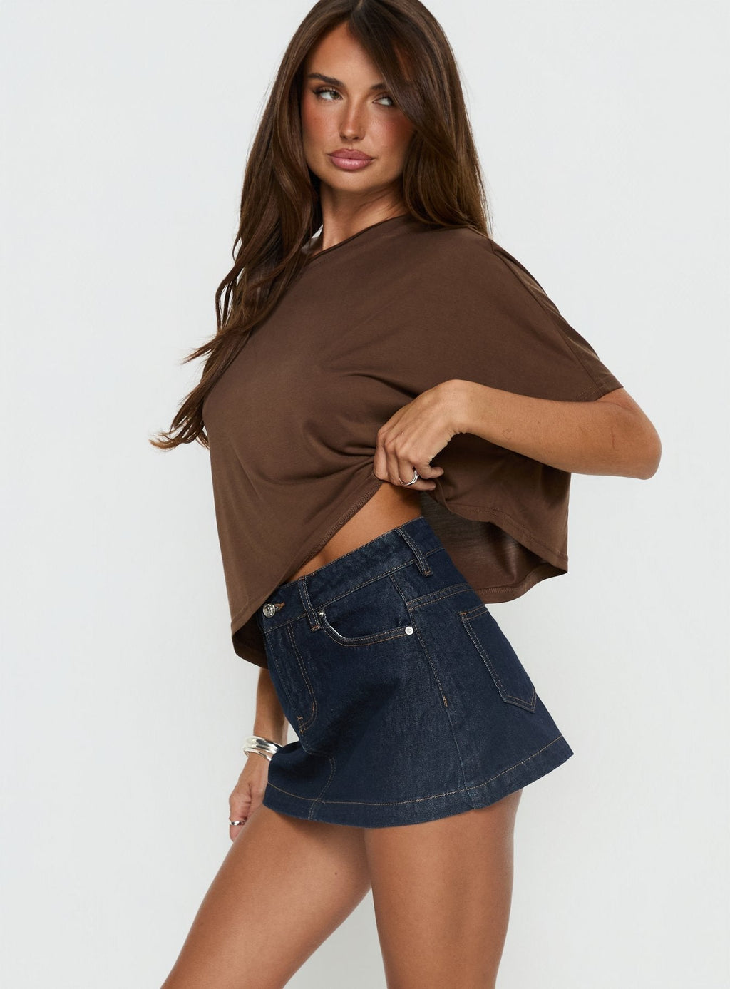 Women's Nicolina Low Rise Denim Mini Skirt Raw Denim | Raw denim mini skirt with a low-rise fit 2
