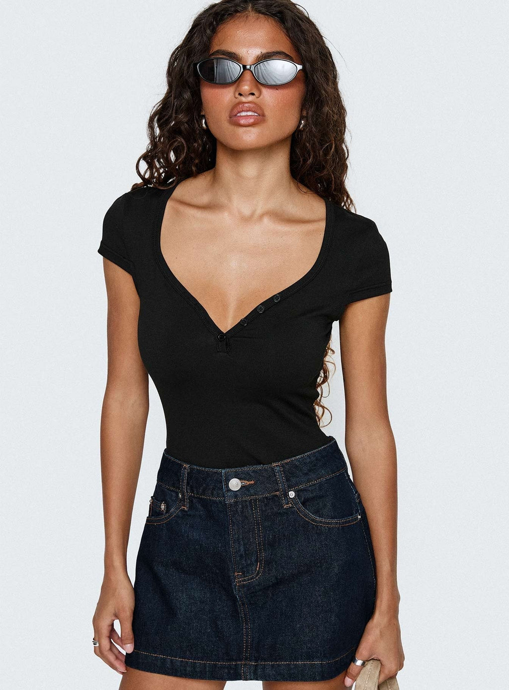 Women's Nicolina Low Rise Denim Mini Skirt Raw Denim | Raw denim mini skirt with a low-rise fit 7