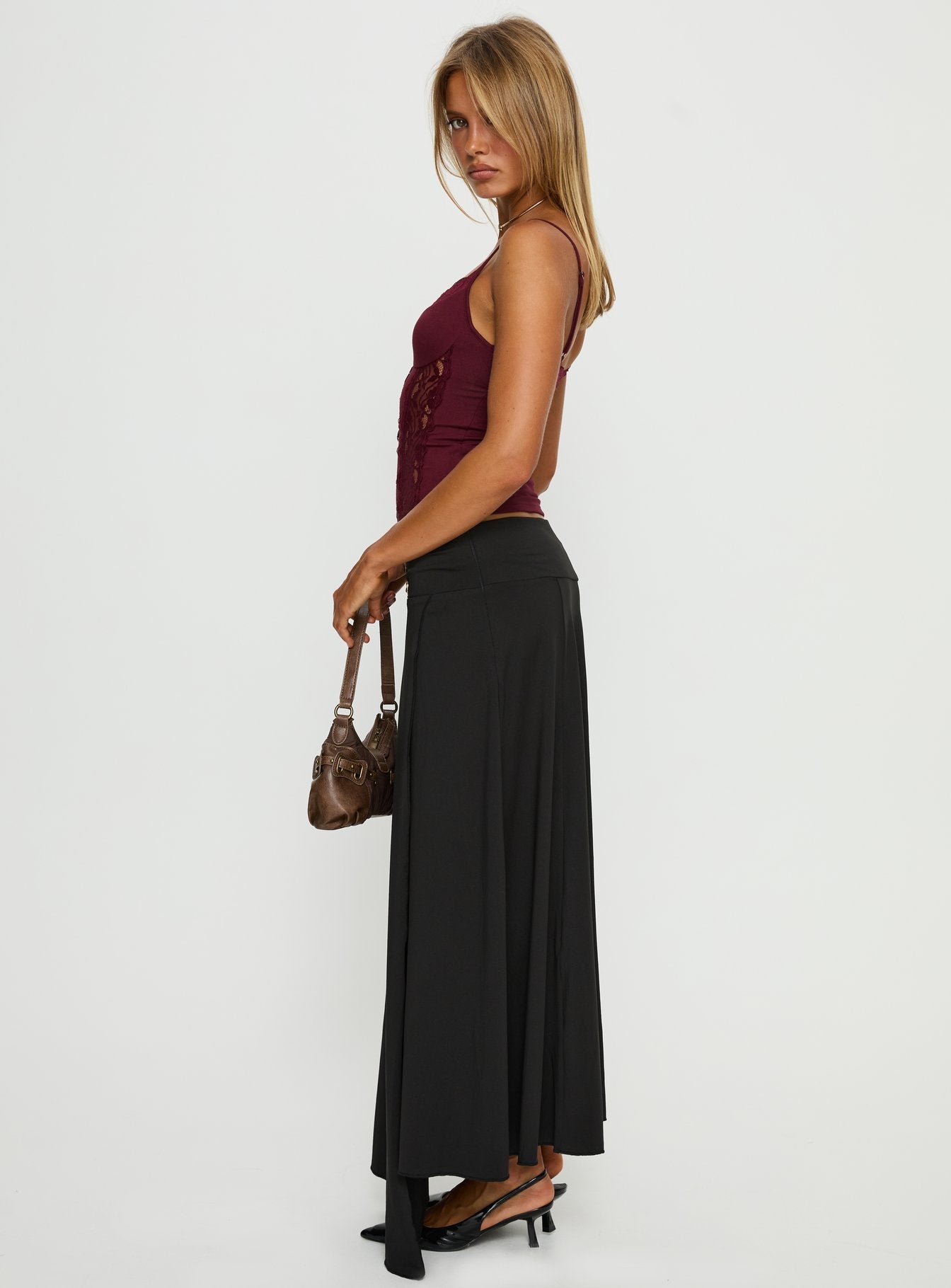 Women's Nola Hardware Slit Maxi Skirt Black | Maxi skirt with hardware & slit detail 2