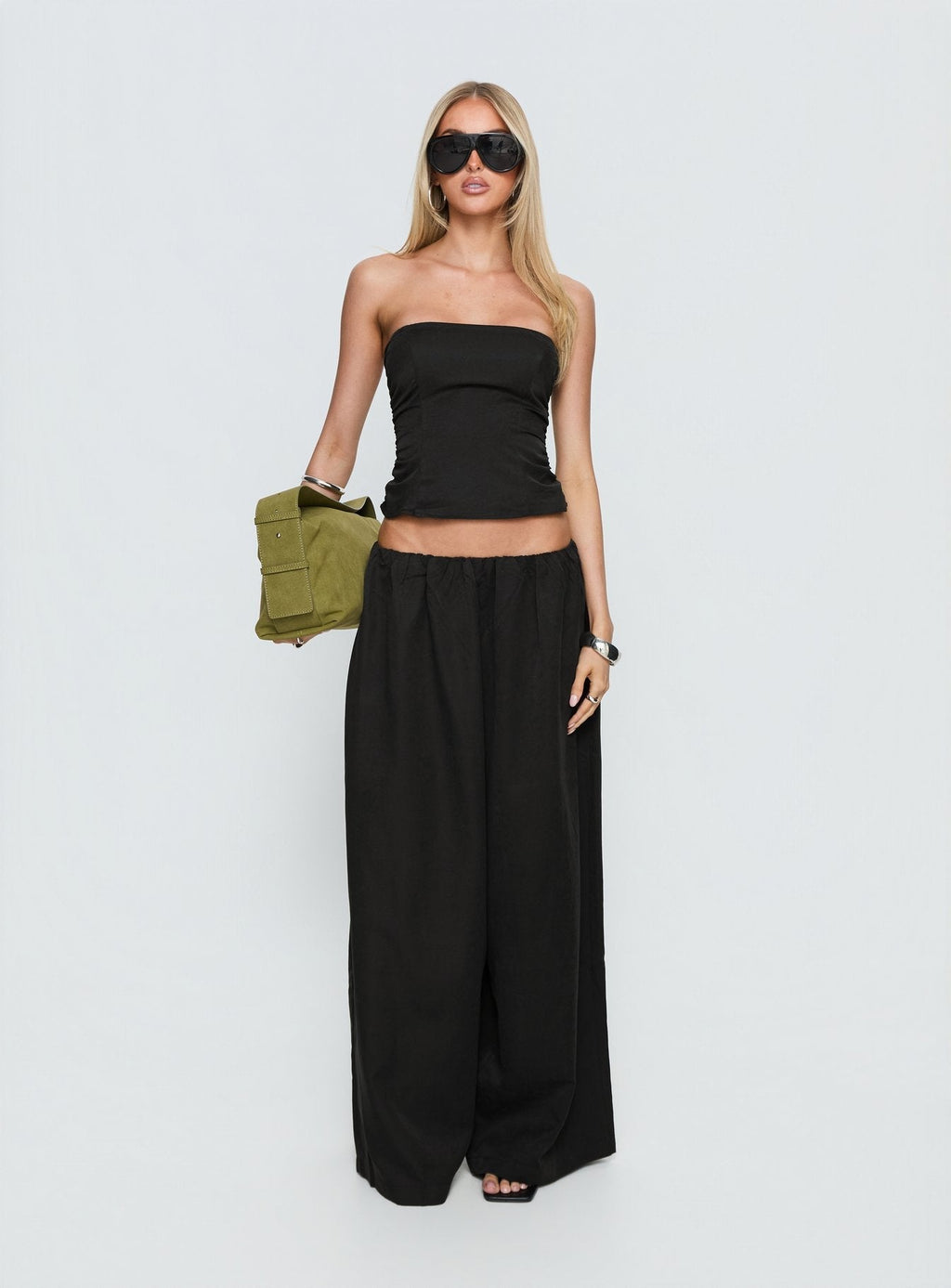 Women's Odara Wide Leg Pants Black | Wide-leg pants in a low-rise fit 6
