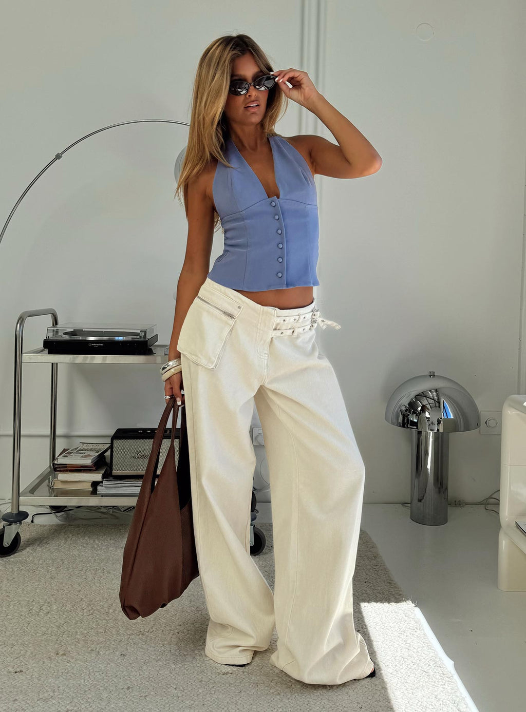 Women's Paltrow Mid Rise Wide Leg Cargo Jeans Cream | Belted cargo mid-rise denim pants 2