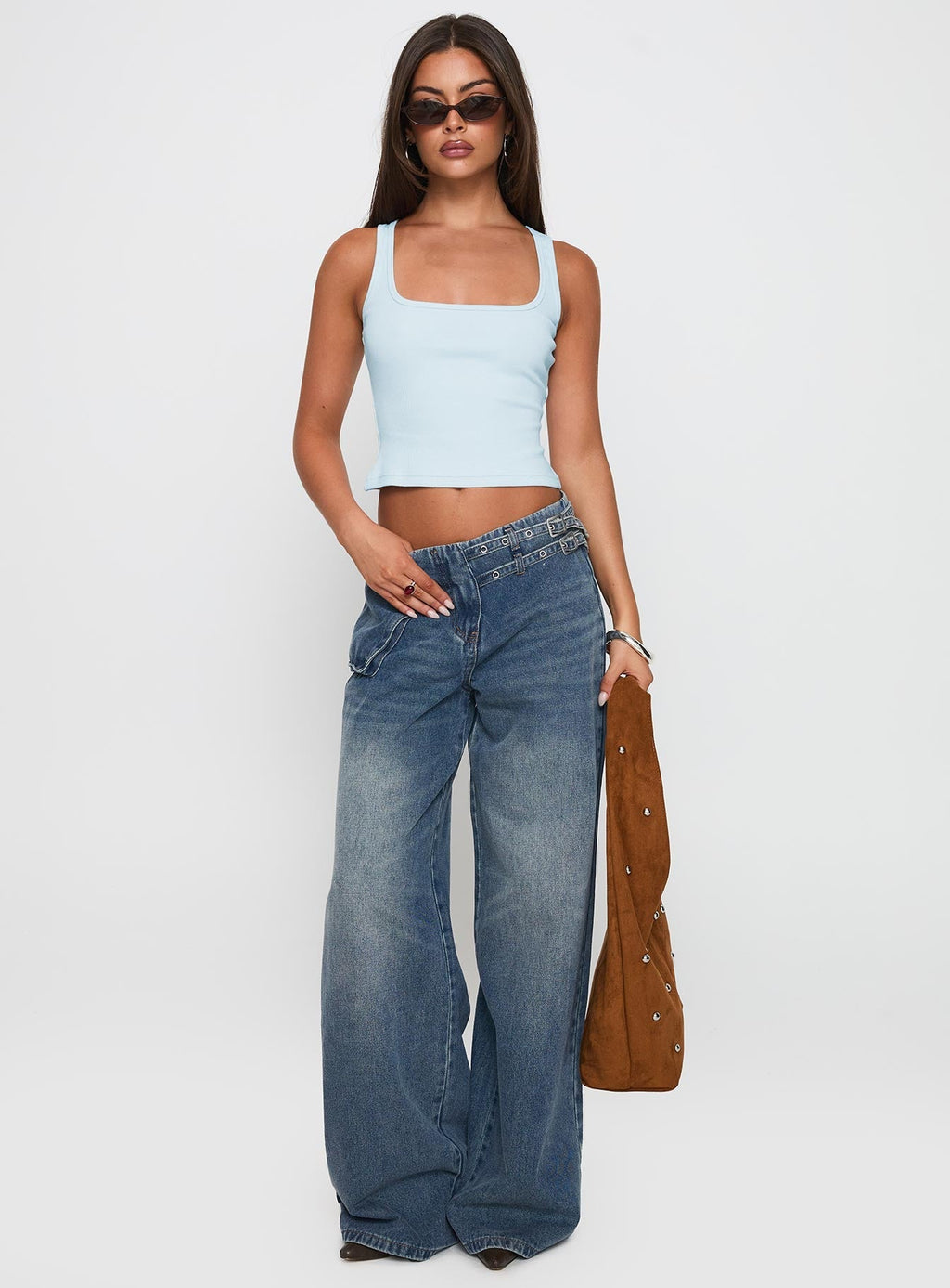Women's Paltrow Mid Rise Wide Leg Cargo Jeans Mid Blue Wash | Belted cargo mid-rise denim pants 1