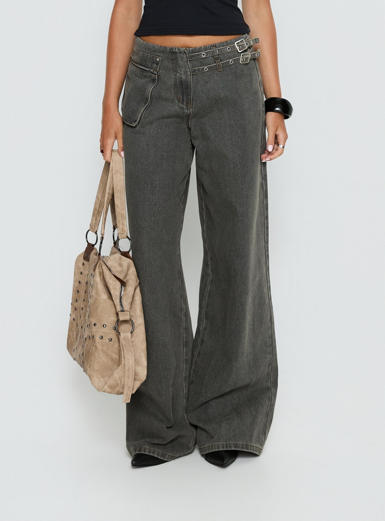 Women's Paltrow Mid Rise Wide Leg Cargo Jeans Washed Grey | Belted cargo mid-rise denim pants in a wide-leg cu 1
