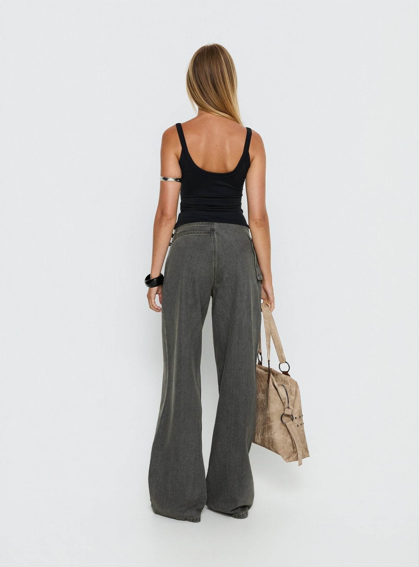 Women's Paltrow Mid Rise Wide Leg Cargo Jeans Washed Grey | Belted cargo mid-rise denim pants in a wide-leg cu 4