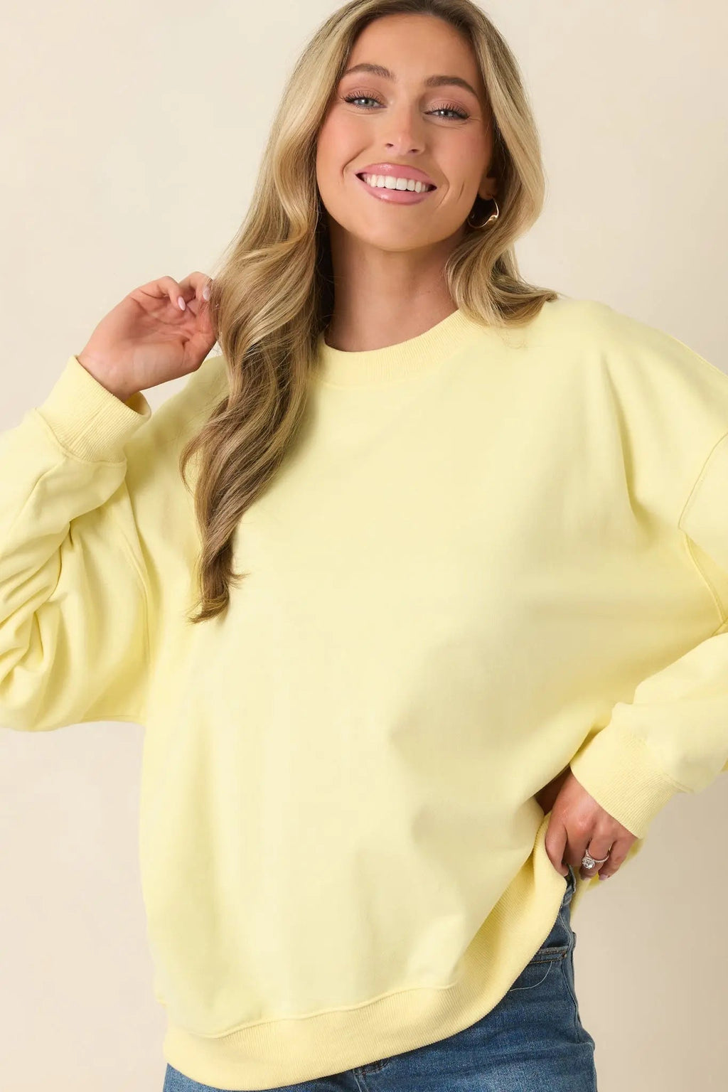 Women's Radiant Vibes Yellow Crewneck Sweatshirt | 81% Cotton & 19% Polyester 1