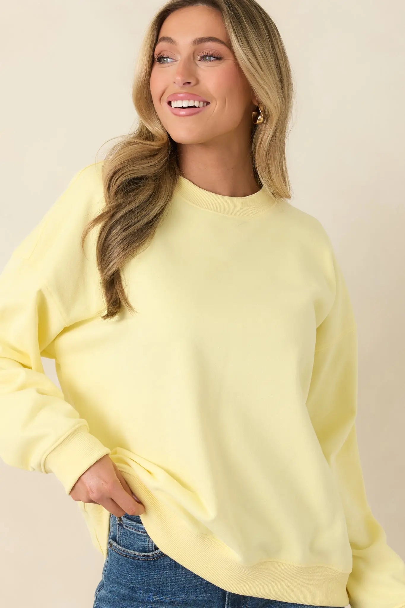 Women's Radiant Vibes Yellow Crewneck Sweatshirt | 81% Cotton & 19% Polyester 4