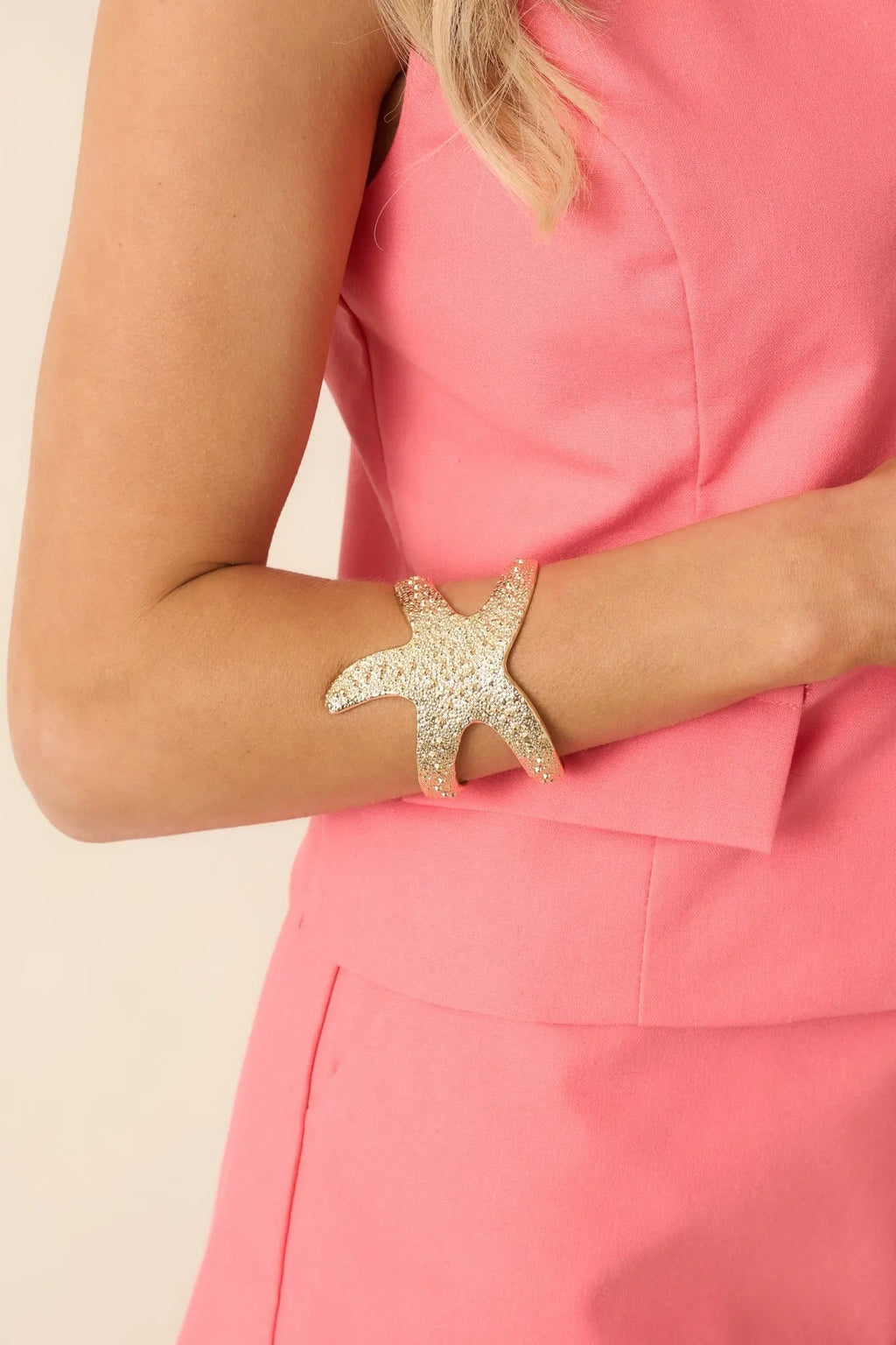Women's Seas Ahead Gold Starfish Bracelet | This Bracelet Measures 2.5" in Diameter 6