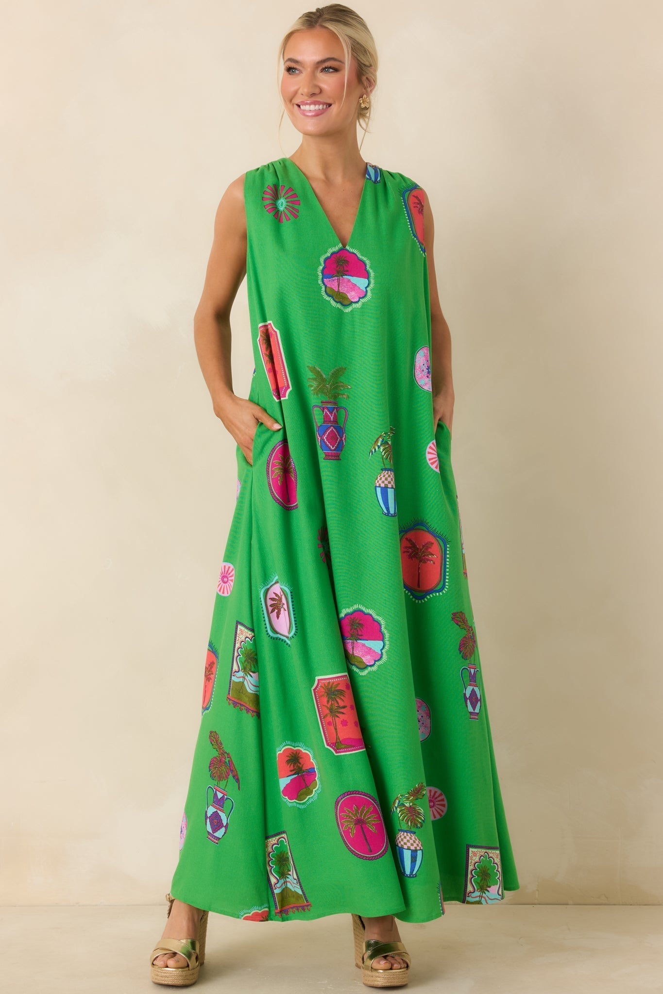 Women's Send Me A Postcard Green Multi Tropical Print Maxi Dress | 75% Rayon & 25% Linen 3