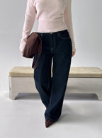 Women's Serenitia Mid Rise Relaxed Jeans Dark Raw Wash | Denim jeans with a mid-rise relaxed fit & straight 1