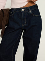 Women's Serenitia Mid Rise Relaxed Jeans Dark Raw Wash | Denim jeans with a mid-rise relaxed fit & straight 6