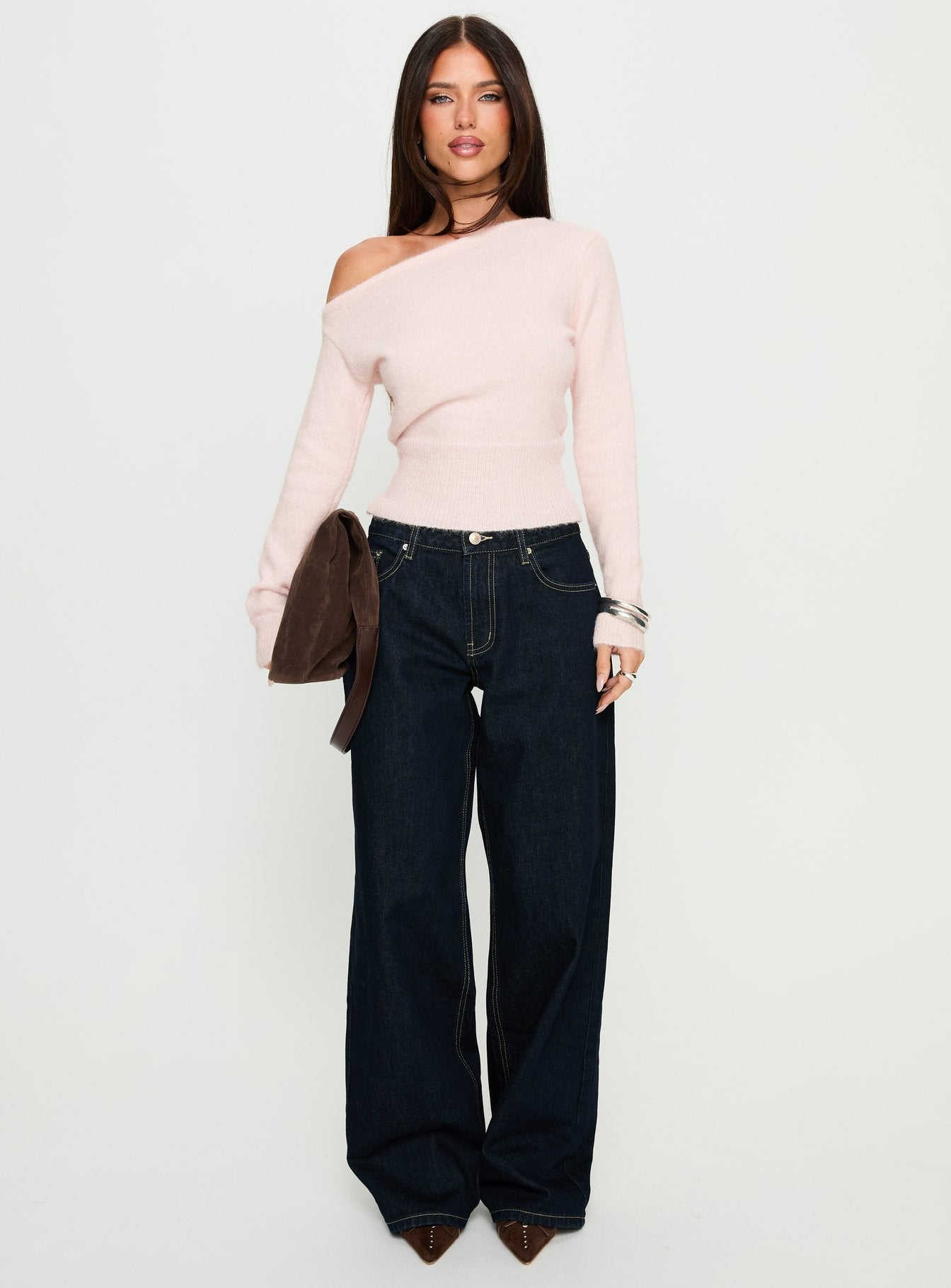 Women's Serenitia Mid Rise Relaxed Jeans Dark Raw Wash | Denim jeans with a mid-rise relaxed fit & straight 7