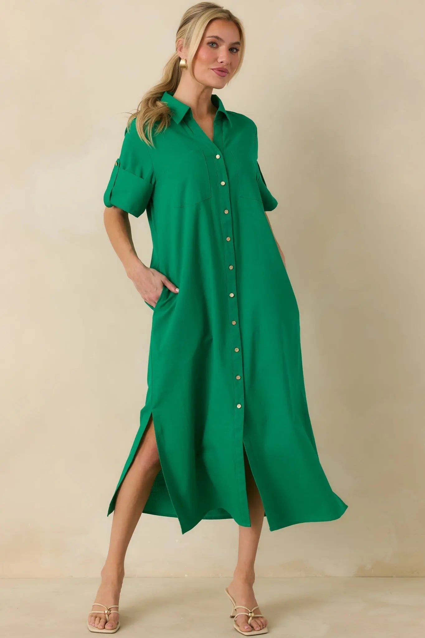 Women's Show Me the Way Kelly Green Cotton Button Front Midi Shirt Dress | 100% Cotton 2