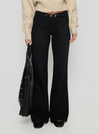 Women's Slow Ride Mid Rise Bootleg Belted Jeans Washed Black | Denim jeans with a mid-rise fit & bootleg cut 1