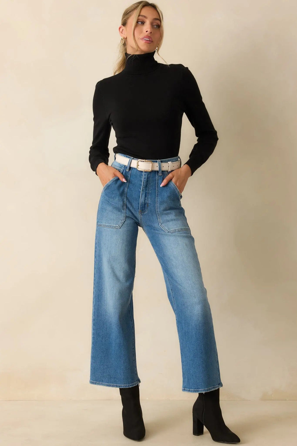 Women's Something Amazing Medium Wash Wide Leg Jeans | 93% Cotton 1