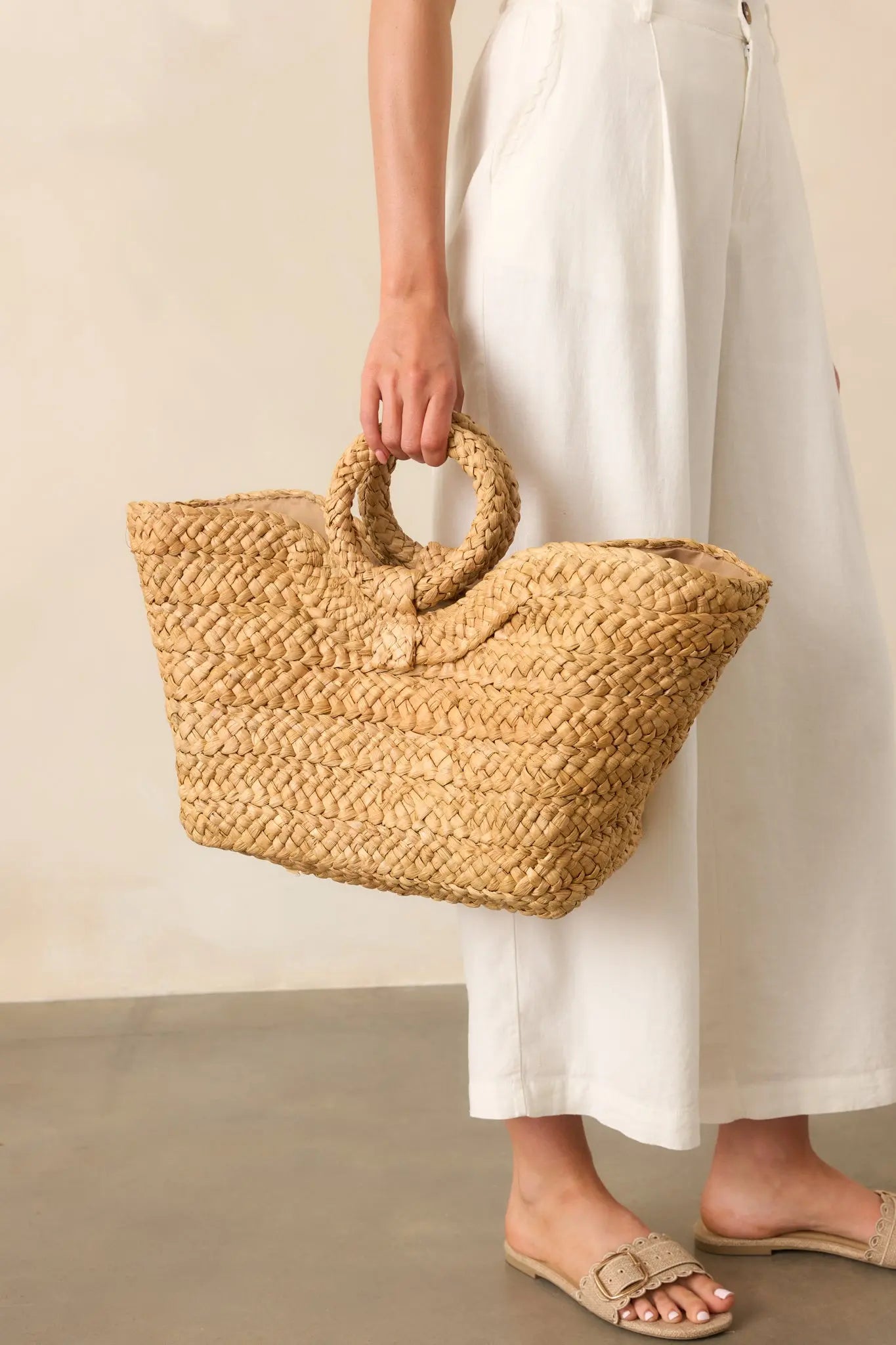 Women's Stop And Smell The Roses Tan Raffia Woven Tote Handbag | This Bag Measures: 19" in Length 0