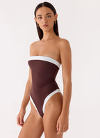Women's Stylish One Piece Swimsuit with Detachable Strap | Modern Beachwear for Confident Summer Days | Strapless neckli 4