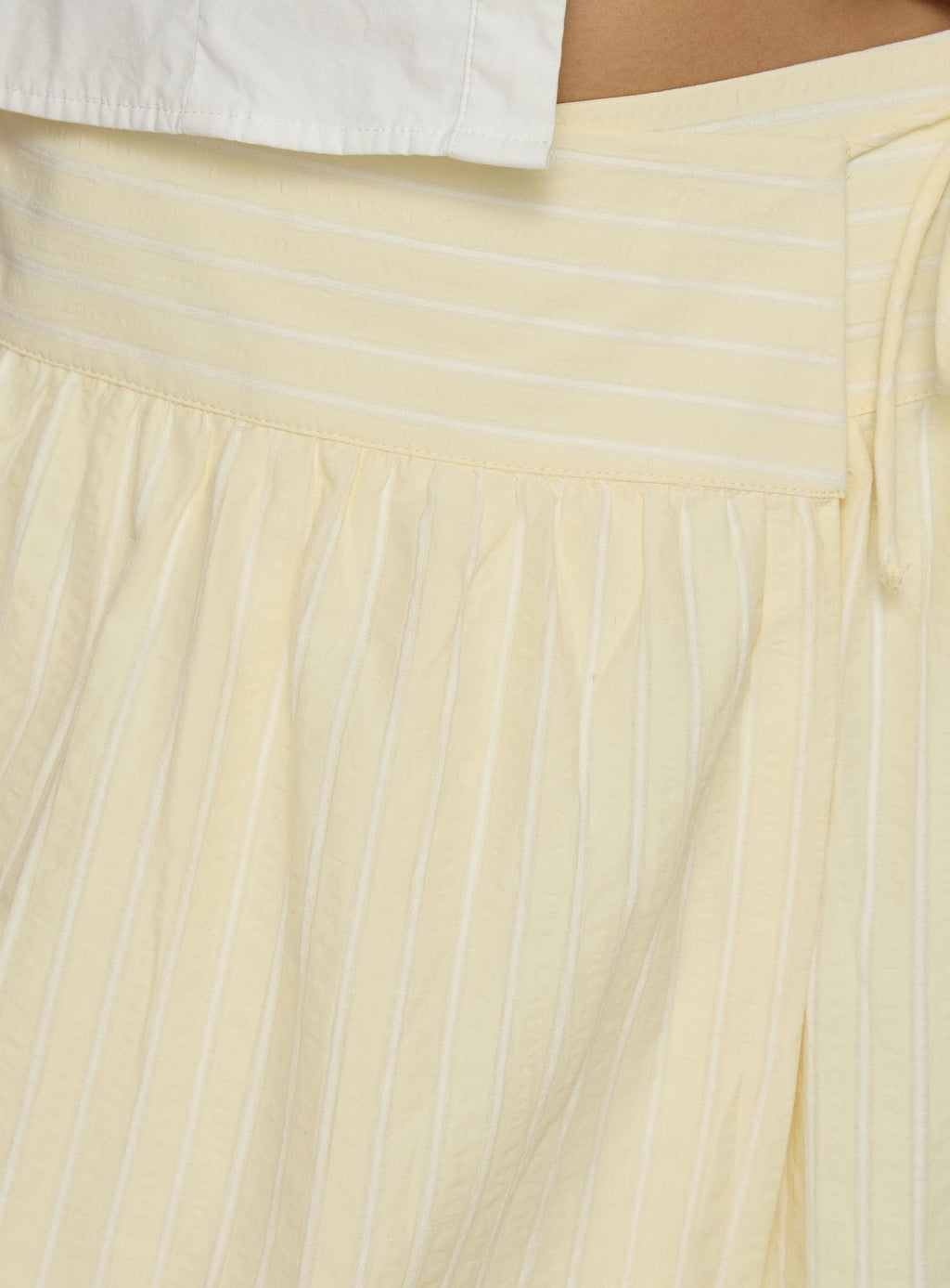 Women's Sunney Wrap Midi Skirt Yellow | Midi skirt with wrap waist detail 5