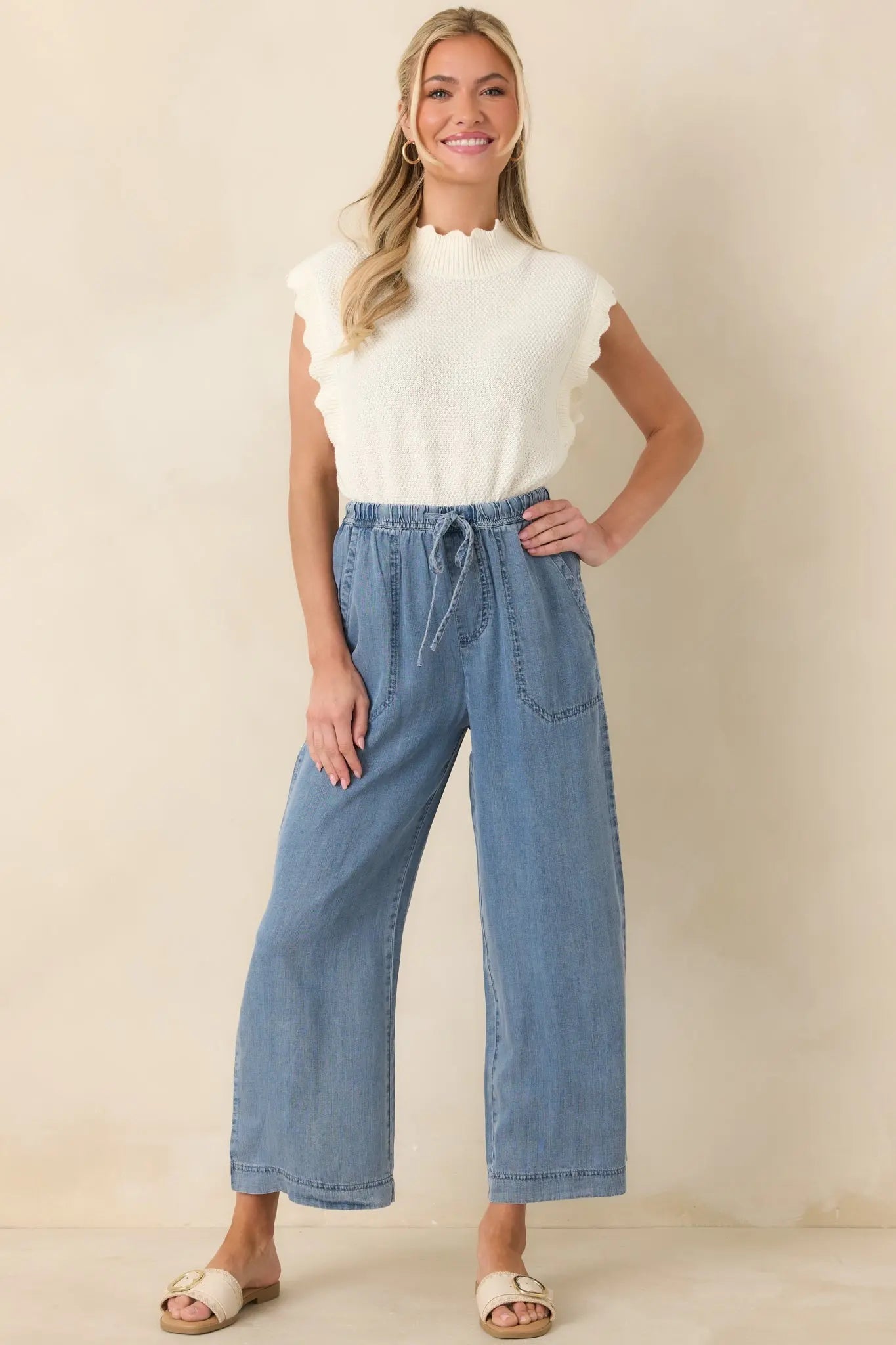 Women's Sweetly Said White Textured Knit Scalloped Edge Sleeveless Cropped Sweater | 60% Cotton & 40% Acrylic 2