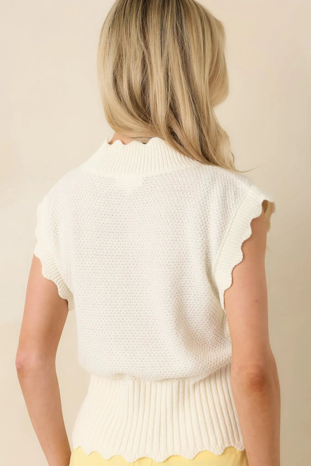 Women's Sweetly Said White Textured Knit Scalloped Edge Sleeveless Cropped Sweater | 60% Cotton & 40% Acrylic 7