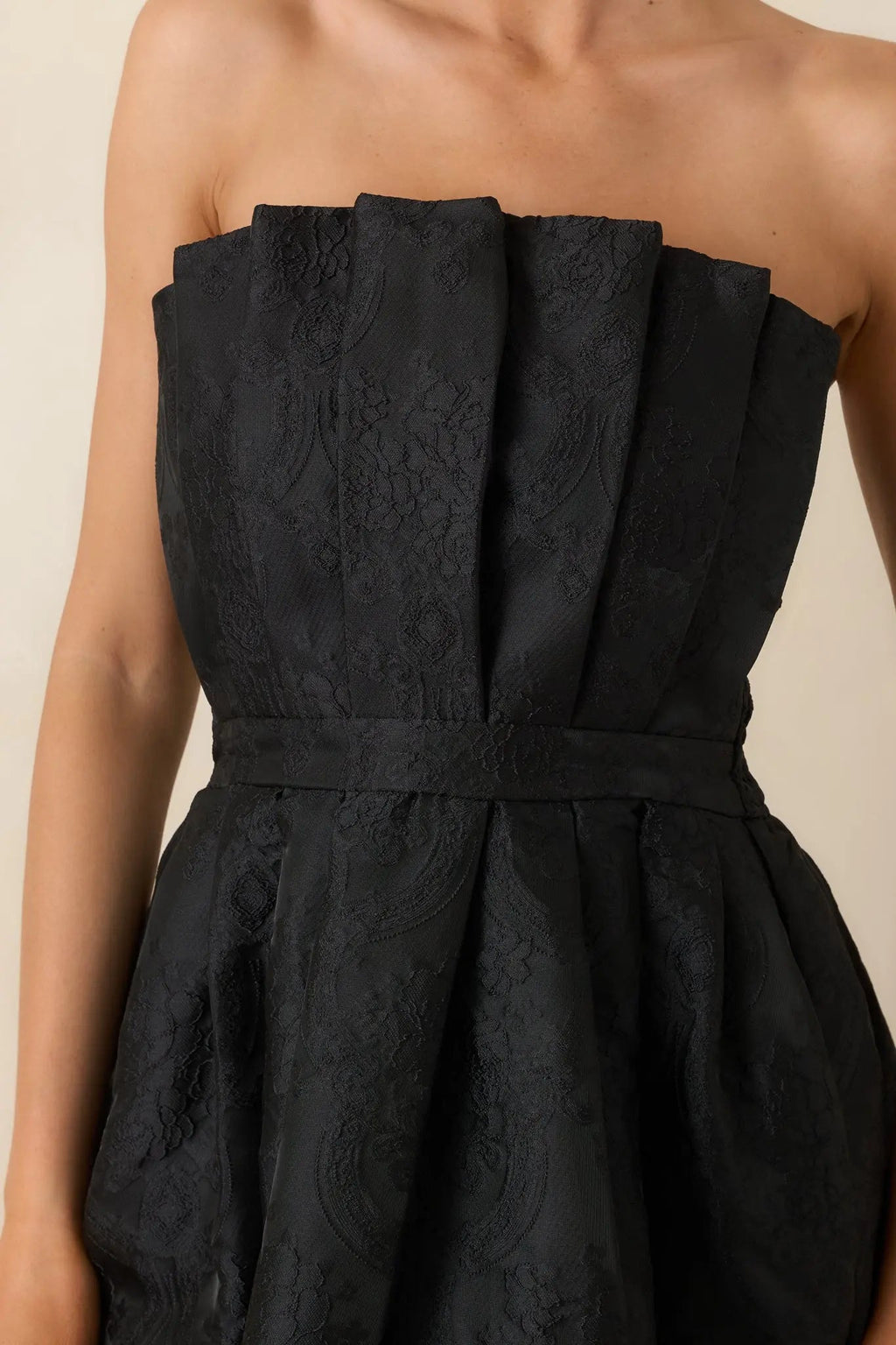 Women's The Genevieve Black Jacquard Strapless Midi Dress | 82% Polyester 1
