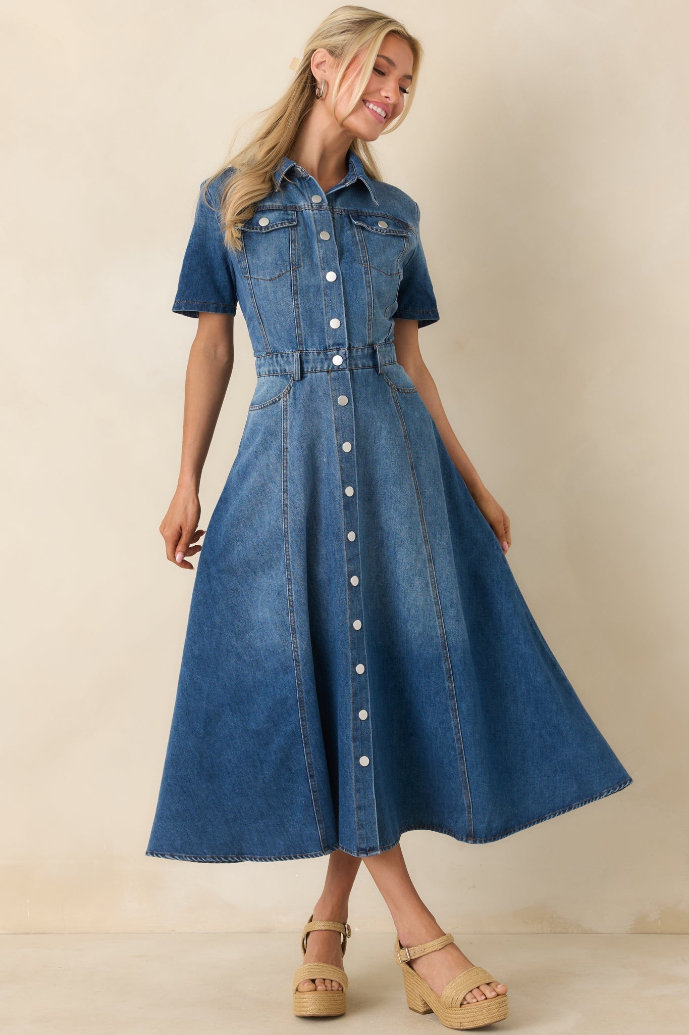 Women's The Right Impression Medium Wash Cotton Denim Midi Dress | 90% Cotton & 10% Polyester 0