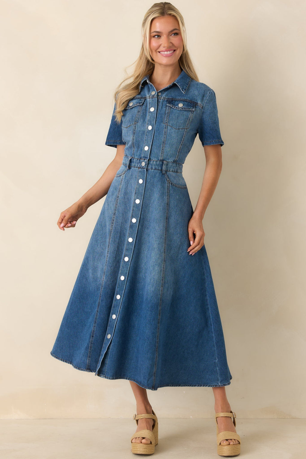 Women's The Right Impression Medium Wash Cotton Denim Midi Dress | 90% Cotton & 10% Polyester 3