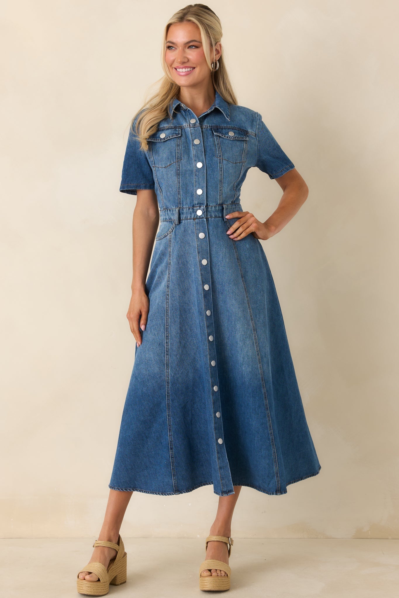 Women's The Right Impression Medium Wash Cotton Denim Midi Dress | 90% Cotton & 10% Polyester 4