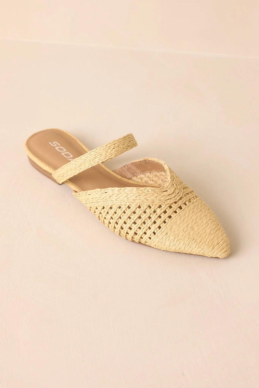 Women's There She Goes Natural Pointed-Toe Woven Raffia Mules | All Man Made Materials 4