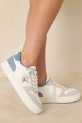 Women's Vintage Havana Aura 16 Blue Multi Star Sneakers | Sole measures 1.25" 0