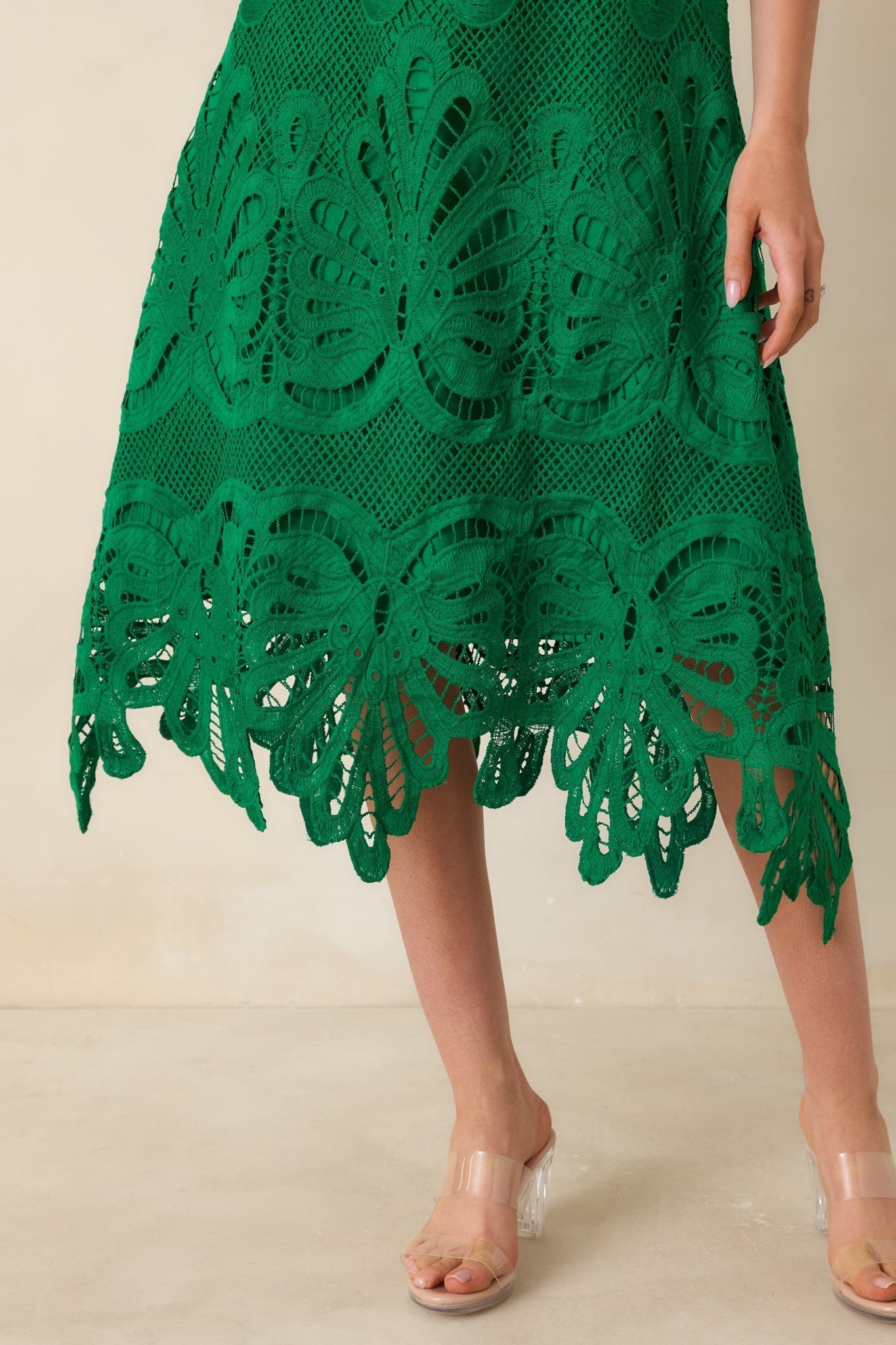 Women's Where the Party Is Green Lace V-Neck Sleeveless Midi Dress | 100% Polyester 4