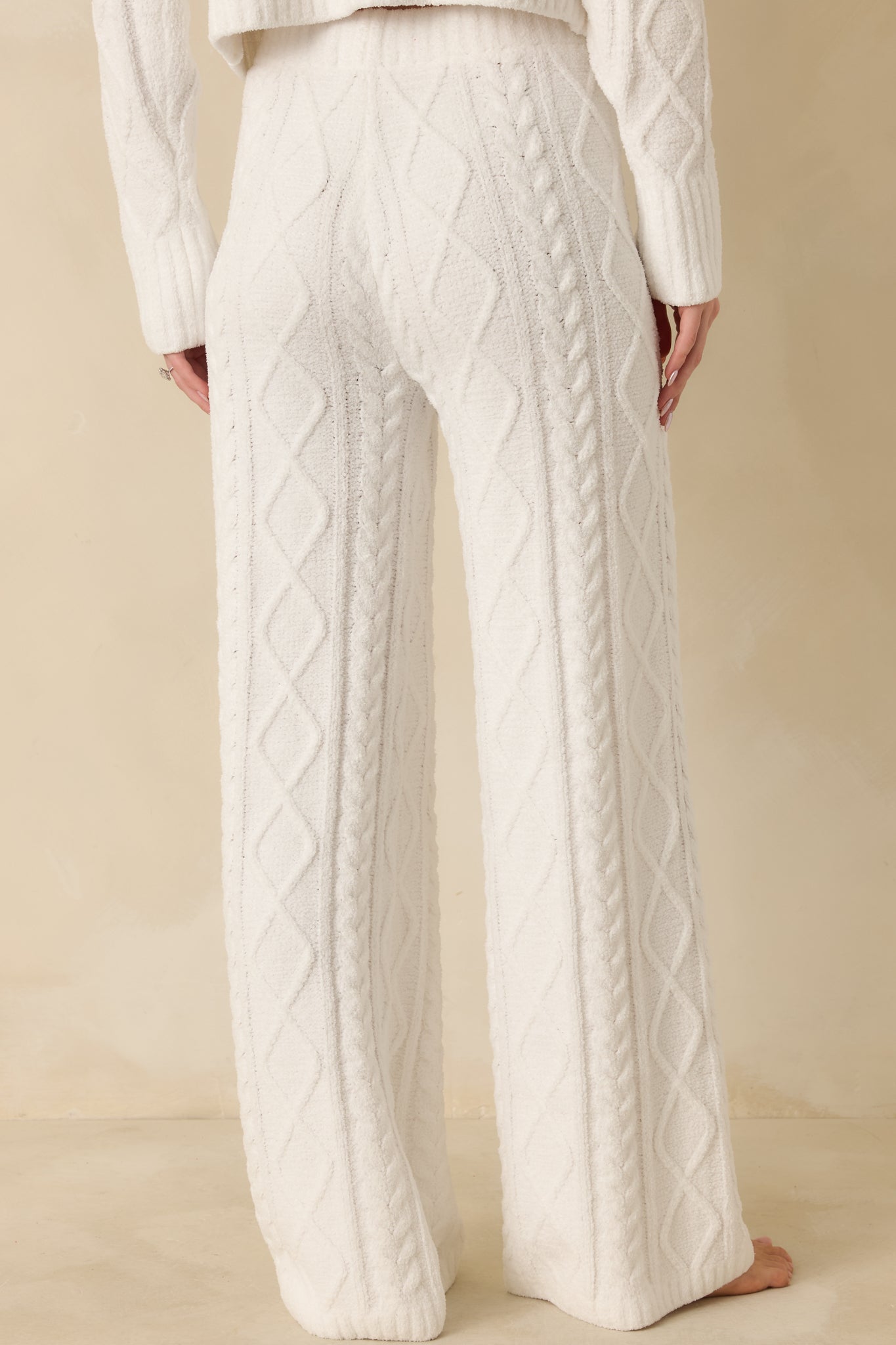 Women's Z Supply Gemma Ivory Cable Knit Pants | 100% Polyester 4
