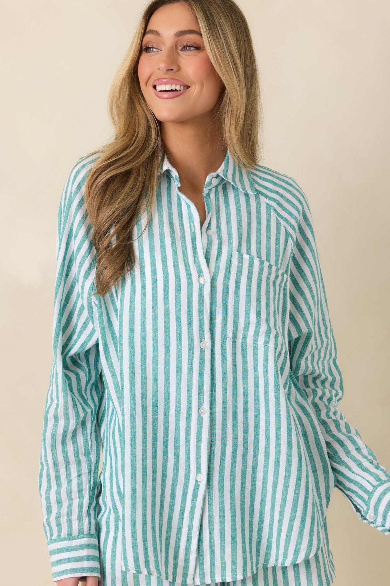 Women's Z Supply La Palma Green Perfect Linen Stripe Top | 55% Linen 3